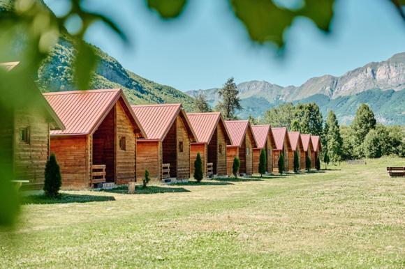 Ethno Katun Rosi Agrotourism Hotell Gusinje Exteriör bild