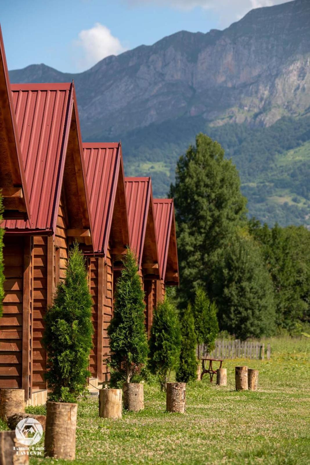 Ethno Katun Rosi Agrotourism Hotell Gusinje Exteriör bild