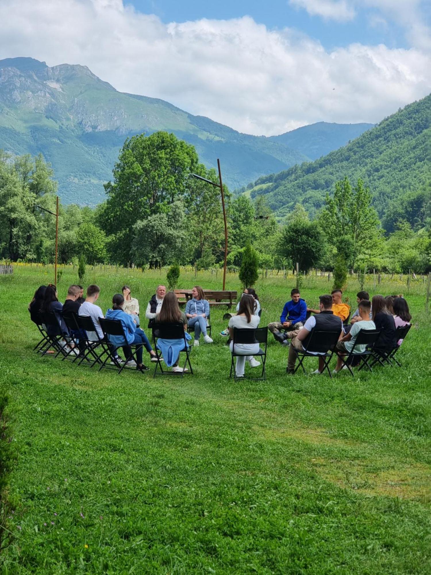 Ethno Katun Rosi Agrotourism Hotell Gusinje Exteriör bild